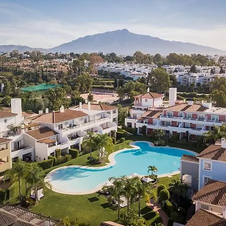 Luxury Penthouse Next To Marbella Apartment *